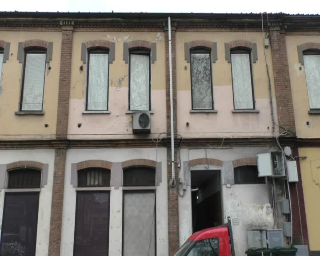 Violentata a 25 anni in un palazzo abbandonato di Torino